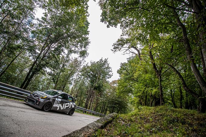 Urban Jelovčan je bil spet nepremagljiv med pokalnimi twingi. | Foto: WRC Croatia