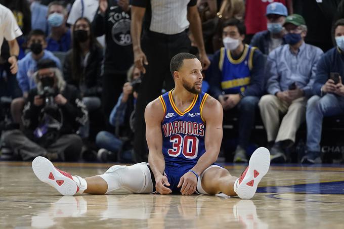 Stephen Curry je postal prvi košarkar v ligi NBA, ki je na tekmah dosegel tri tisoč (!) trojk.  | Foto: Guliverimage/Vladimir Fedorenko