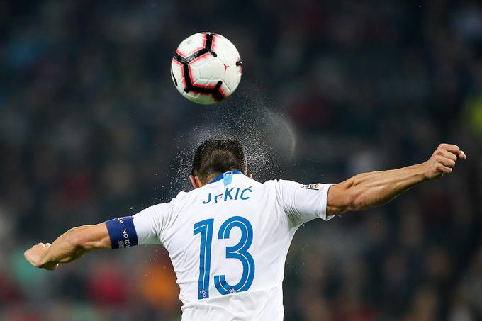 V reprezentanci neprekinjeno igra že od 13 let. Prav številka 13 je tudi tista, ki jo nosi na dresu. | Foto: Matic Klanšek Velej/Sportida