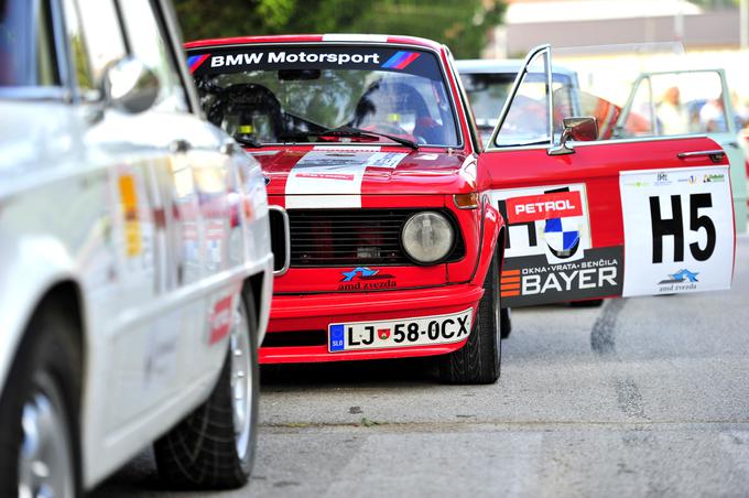 Med starodobniki tudi legendarni BMW 2002 ti. | Foto: Gregor Pavšič