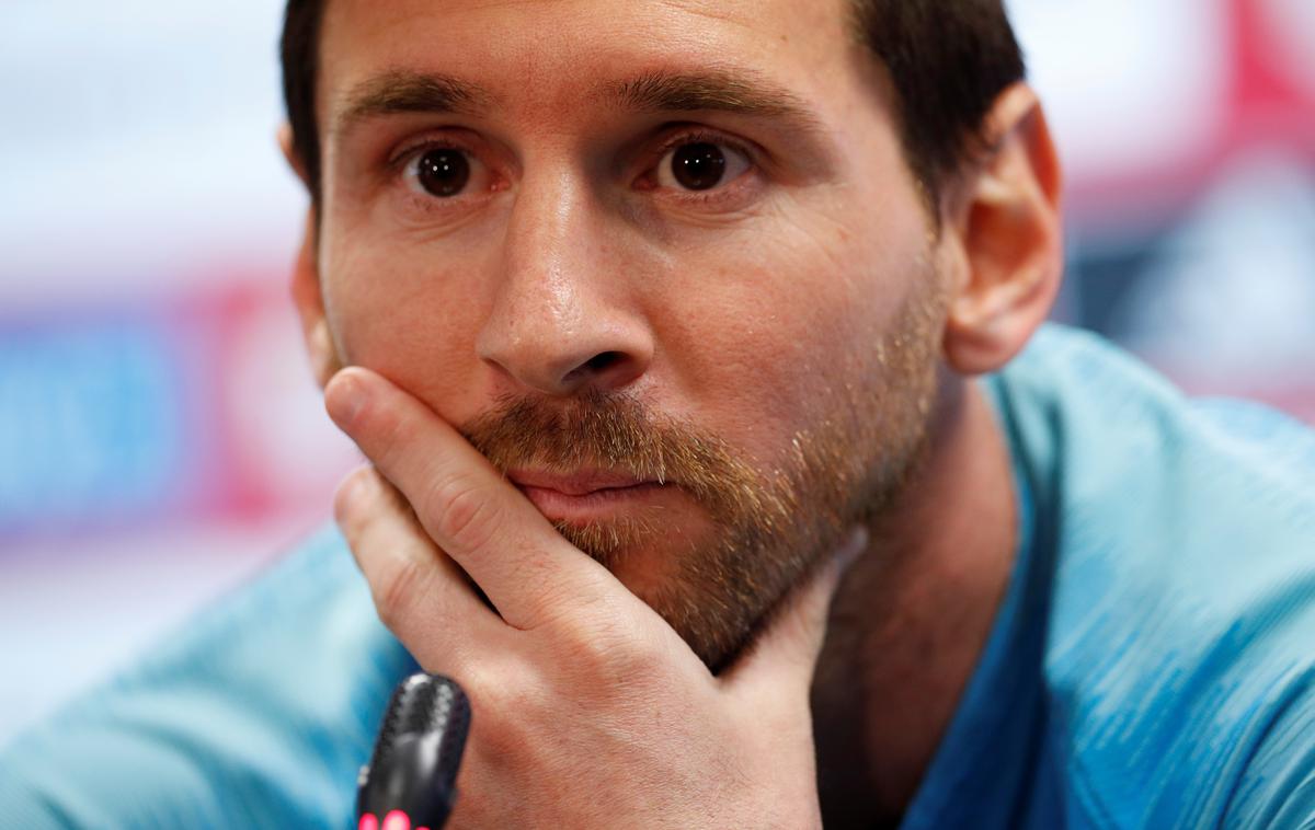 Lionel Messi | Lionel Messi se redko pokaže pred sedmo silo. Tokrat se je. Govoril je na novinarski konferenci pred današnjim finalom španskega pokala. | Foto Reuters