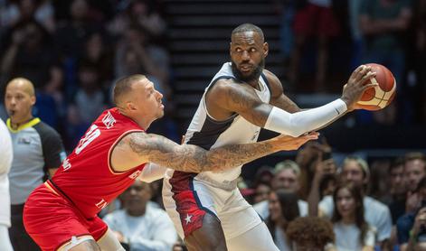 LeBron James Američane popeljal do zmage nad svetovnimi prvaki