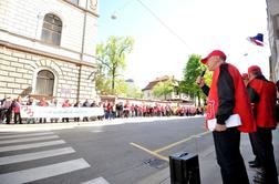 ZSSS: Reformni program uničuje že tako razrahljano socialno državo