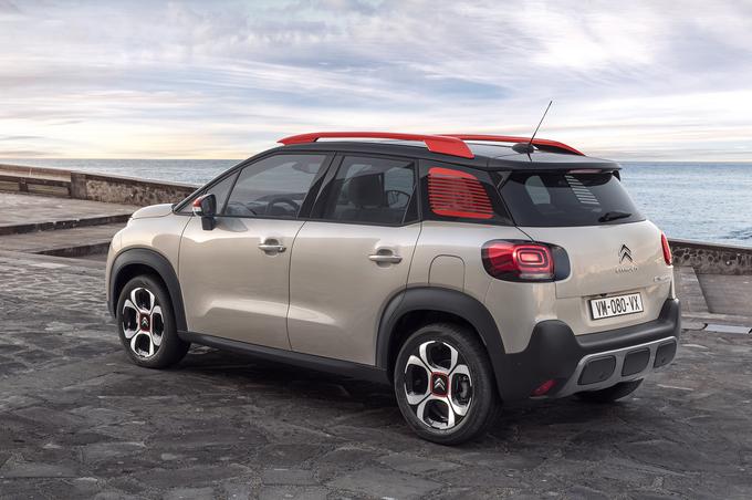 Citroënova različica crossoverja, ki je dimenzijsko podoben peugeotu 2008. | Foto: Citroën