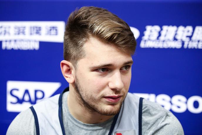 Luka Dončić | Luka Dončić bo ponoči doživel krst v ligi NBA. | Foto Getty Images