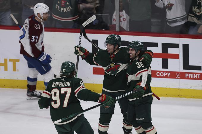 Člani Minnesota Wild so v derbiju večera po podaljšku premagali vodilno moštvo tekmovanja Colorado. Tekmo je odločil Kevin Fiala. | Foto: Guliverimage/Vladimir Fedorenko