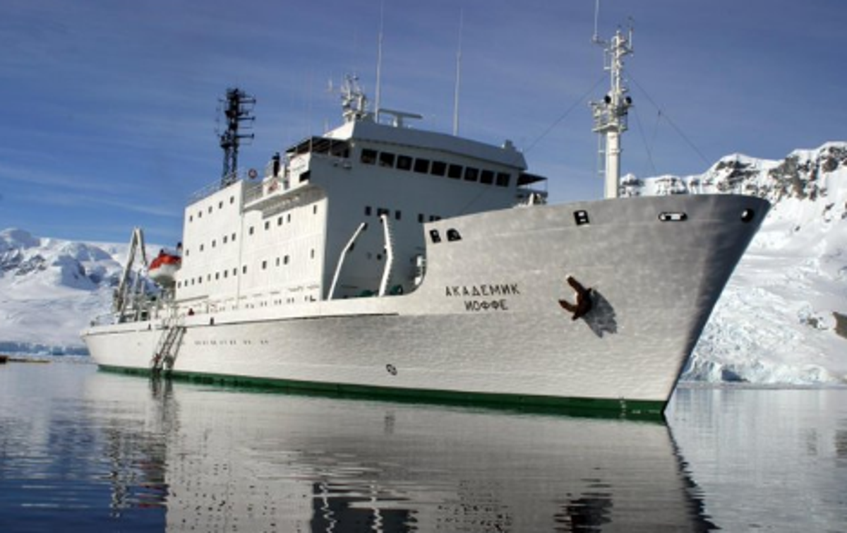 Ruska ladja | Ladjo v znanstvene namene uporablja inštitut za oceanologijo Širšov.  | Foto Twitter