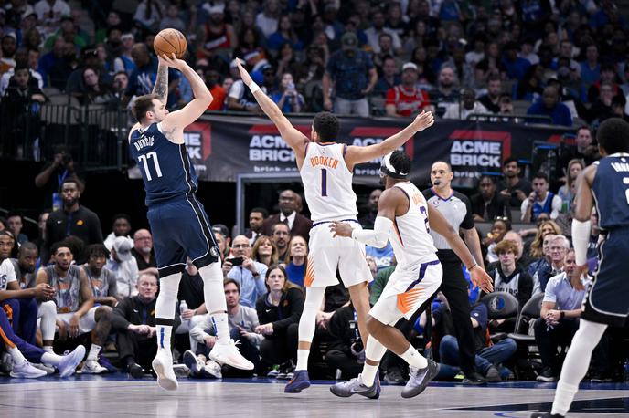 Luka Dončić Dallas Mavericks | V dvoranah klubov lige NBA še nikoli ni bilo toliko navijačev kot to sezono. | Foto Reuters