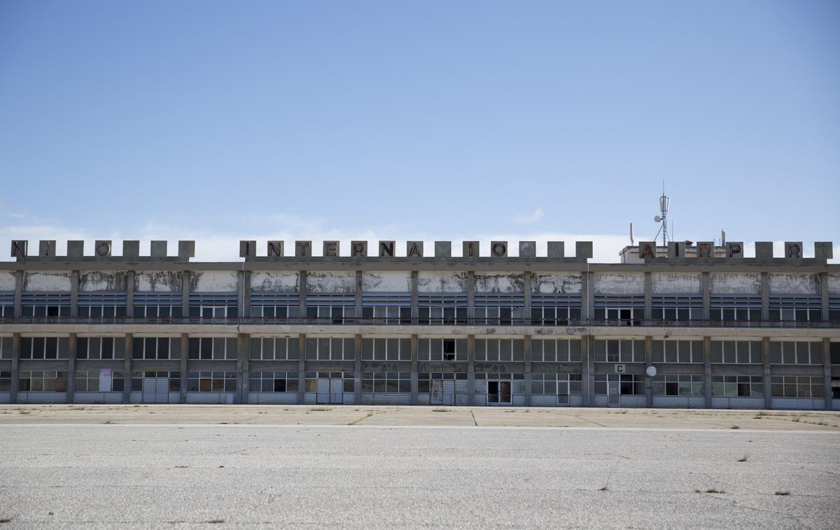 Letališče Nikozija | Ob odprtju je bil potniški terminal eden lepših in ena od tehnološko bolj dovršenih letaliških zgradb na svetu. | Foto Reuters