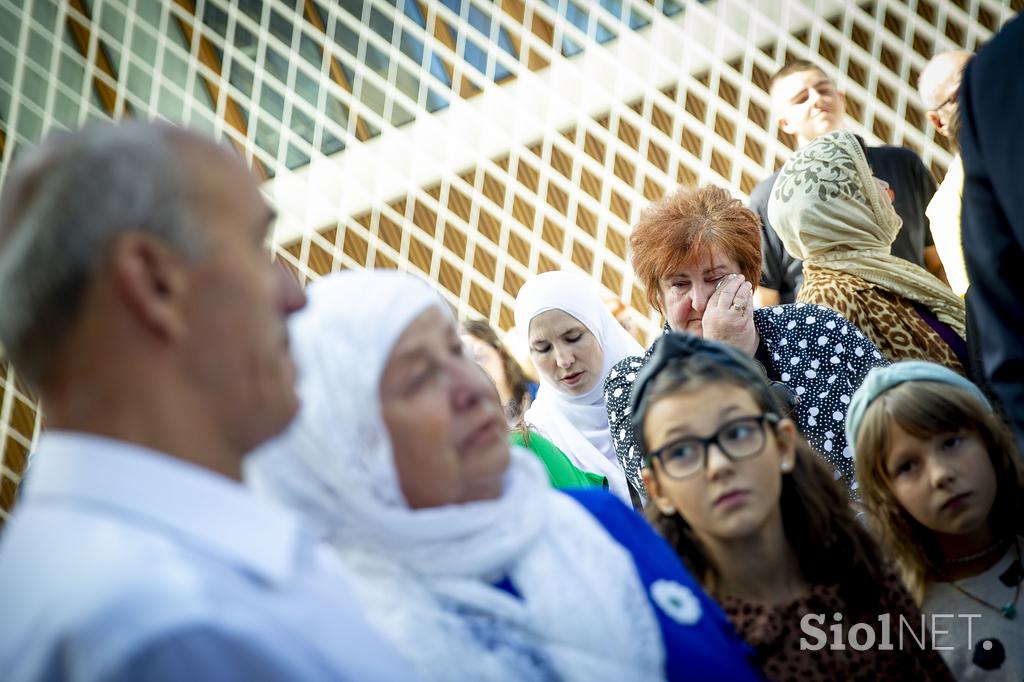 Zaključni dogodek spominskega programa 8372 živih spominov