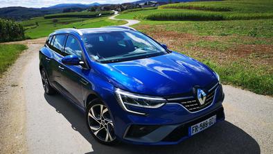 Prenovljeni megane: česa takega renaulti do zdaj še niso znali