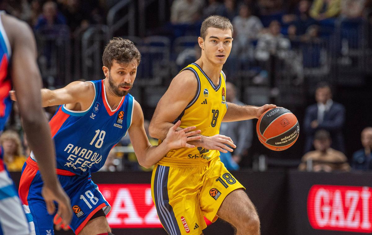 Žiga Samar Alba Berlin | Žiga Samar je z Albo končal niz porazov in vknjižil drugo zmago. | Foto Guliverimage