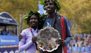 Kenijca Biwott in Keitanyjeva zmagovalca največjega maratona na svetu