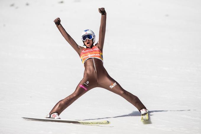 Kamil Stoch bo branil zmago na novoletni turneji. Poljaki bodo začeli s šestimi skakalci, v Innsbrucku pa se jim bo pridružil še sedmi član, 17-letni Tomasz Pilch. | Foto: Vid Ponikvar