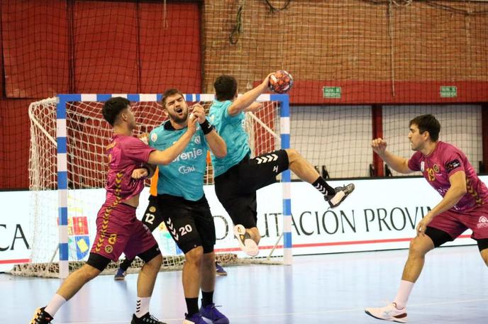 REBI Balonmano Cuenca - Gorenje Velenje | Rokometaše Gorenja se z gostovanja v Španiji vračajo praznih rok. | Foto REBI Balonmano Cuenca