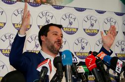 Salvini bi prepovedal vplutje ladjam mednarodnih misij z migranti na krovu