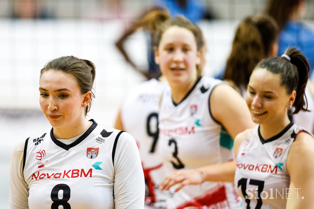 Calcit Volley : Nova KBM Branik, finale DP ženske 2022