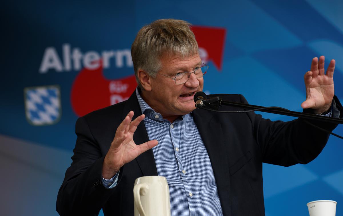 Jörg Meuthen | AfD v predlogu svojega volilnega programa pred evropskimi volitvami ne izključuje izstopa Nemčije iz EU. Na fotografiji eden od voditeljev AfD Jörg Meuthen. | Foto Reuters