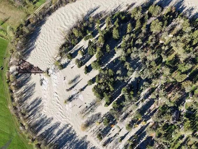 Kamp Šobec - takole jo je skupil med nedavnim močnim deževjem. | Foto: Gasilci Lesce