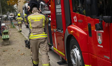 Na Lentu izbruhnil požar: gori streha blizu hotela