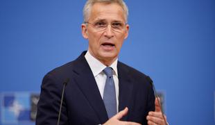 Stoltenberg: Ukrajina porabi več streliva, kot ga Nato lahko proizvede