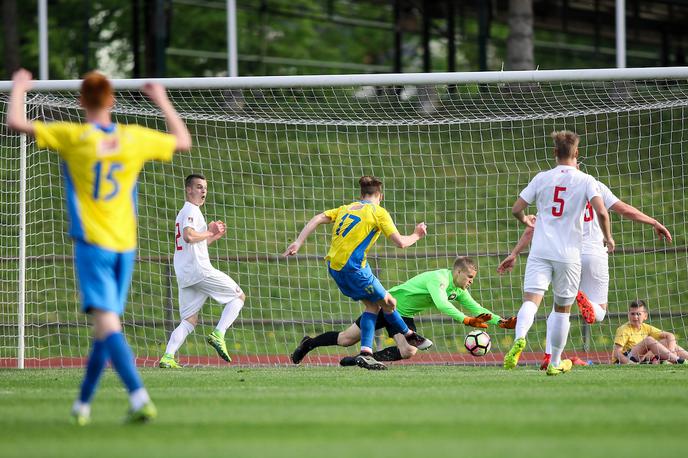 Nk Bravo | Nogometaši Brava ostajajo na prvem mestu drugoligaške lestvice. | Foto Matic Klanšek Velej/Sportida