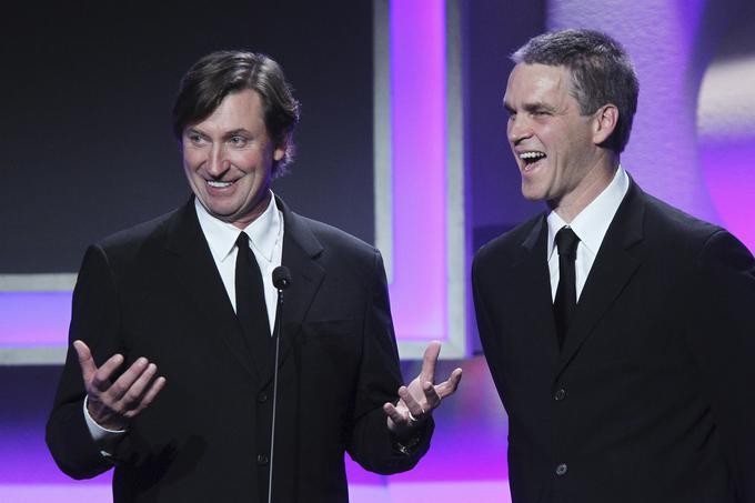 Wayne Gretzky in Luc Robitaille  - legendarna hokejista LA Kings, ki jima je Kopitar na večnih lestvicah vse bližje, v nekaterih elementih ju je že prehitel ... | Foto: Reuters