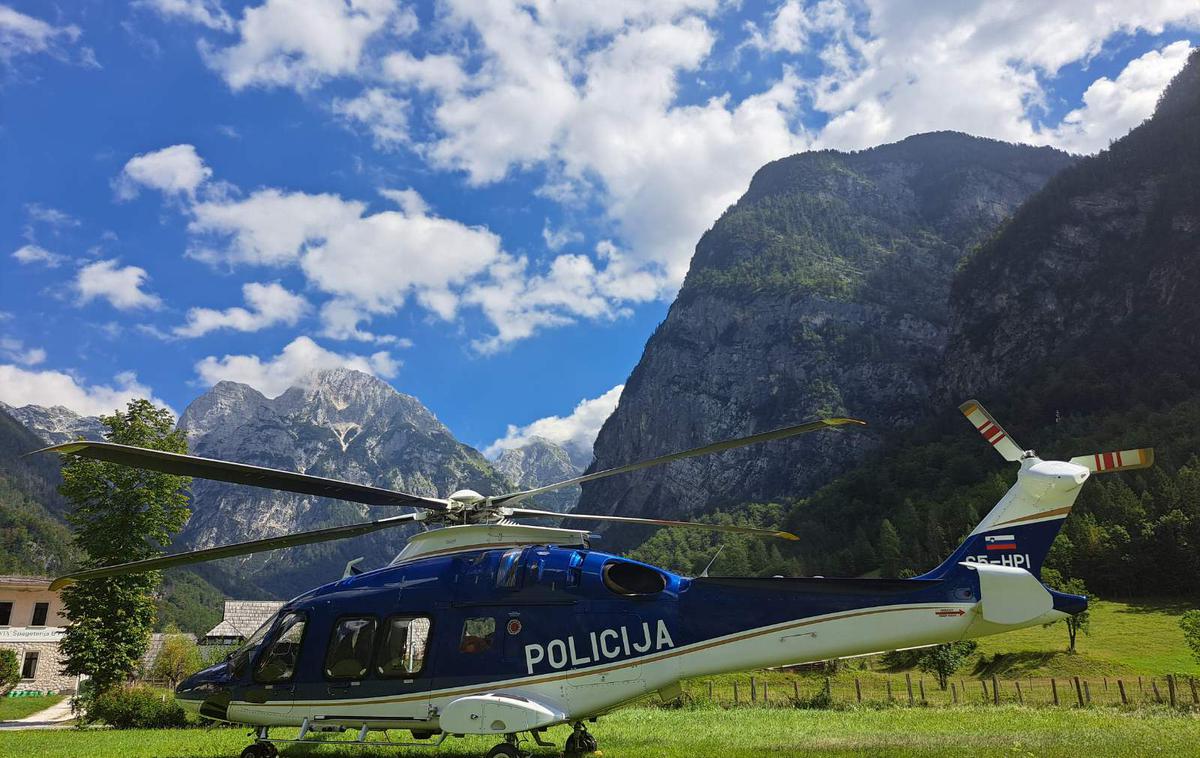 reševanje, Razor | Ločil se je od skupine in proti dolini odšel po drugi poti. | Foto Letalska policijska enota