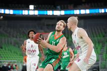 Cedevita Olimpija : FMP, Jaka Blažič