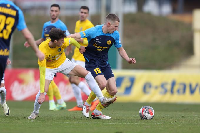 Dvoboj v Spodnji Šiški se je končal brez zadetkov. | Foto: www.alesfevzer.com