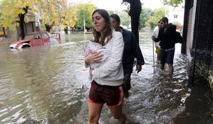 V Argentini žalujejo za žrtvami poplav