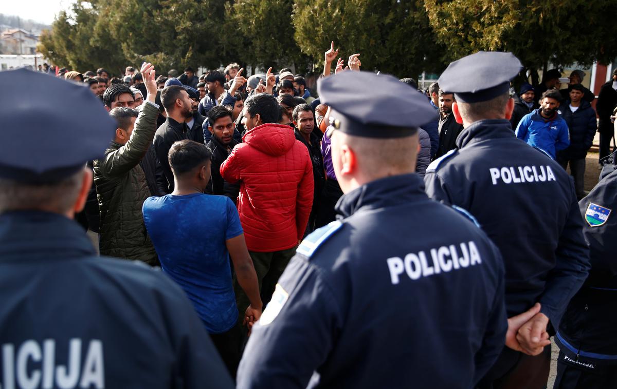 Migranti BIH policija | Trenutno je v migracijskem centru v vzhodnem Sarajevu in pod nadzorom službe za zadeve s tujci. Tam bo ostal do konca preiskave državnega tožilstva, ki bo odločilo tudi, ali ga bodo izgnali v Rusijo ali Turčijo, od koder je prišel v BiH. | Foto Reuters