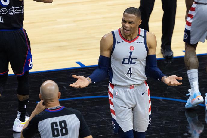 Russell Westbrook | Washington ni izgubil le druge tekme proti Philadelphii, ampak tudi Russella Westbrooka. Bo nared do tretje tekme? | Foto Reuters