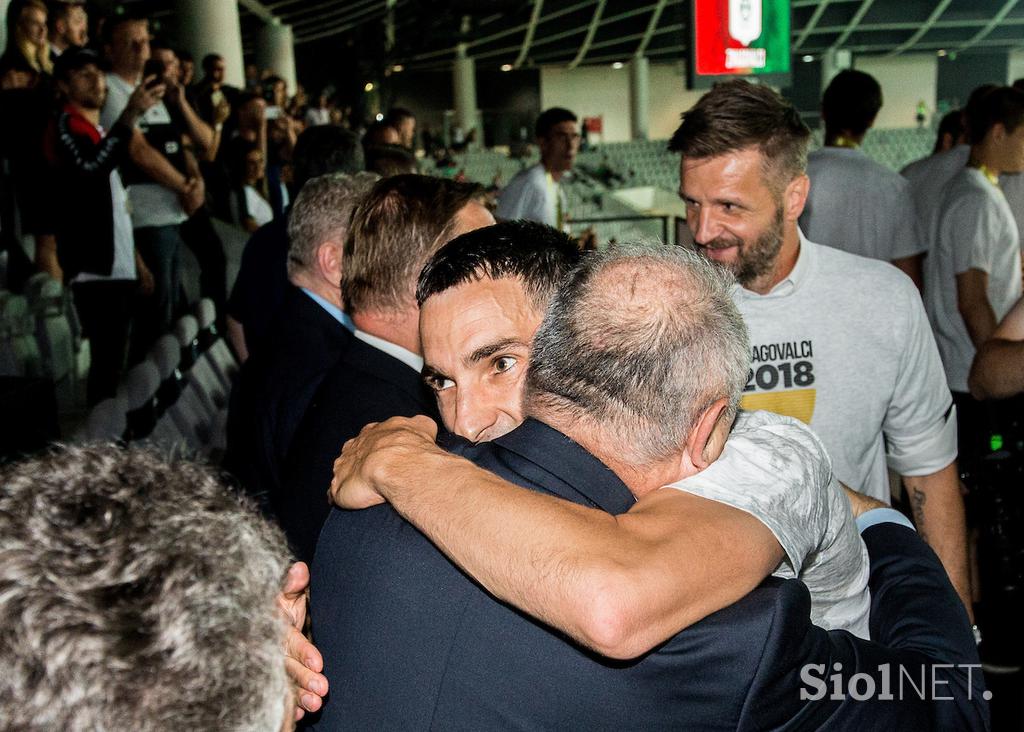 Olimpija Pokal Slavje Nogomet Finale Stožice