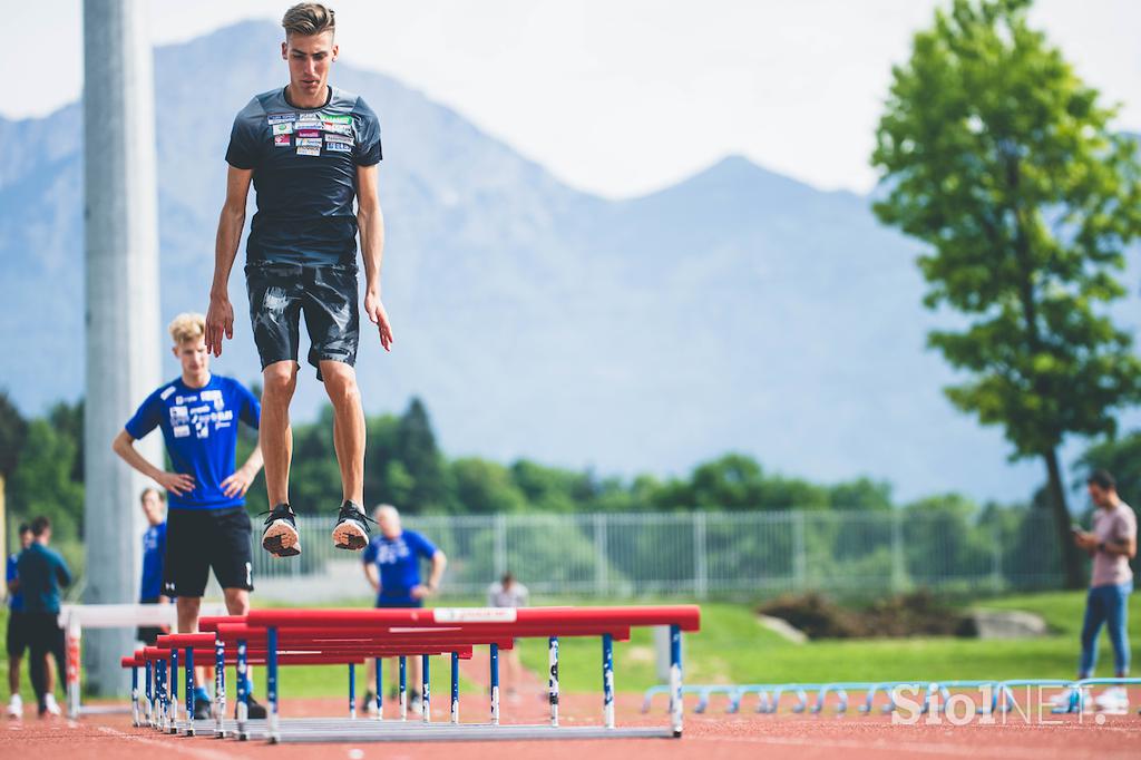 skakalci skakalke trening Kranj