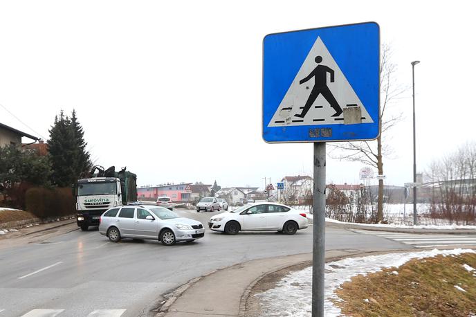 Križišče Zaloška Kašeljska cesta | Foto Gregor Pavšič