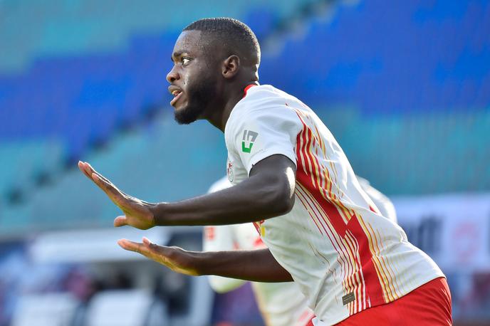 Dayot Upamecano | Dayot Upamecano bo očitno ostal v Nemčiji, a bo zamenjal klub. Iz vrst RB Leipziga se seli k prvaku Bayernu iz Münchna. | Foto Reuters