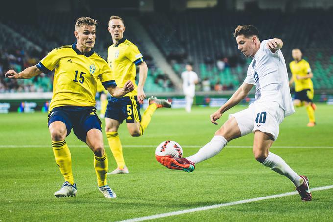 Miha Zajc je s Fenerbahčejem izpadel v kvalifikacijah za ligo prvakov, zdaj pa si bo skušal priboriti tolažilno nagrado v ligi Europa. Po tekmi v Istanbulu je na dobri poti, da bo igral skupinski del evropskega tekmovanja. | Foto: Grega Valančič/Sportida