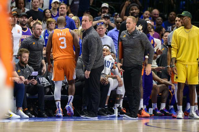 Chris Paul | Za Chrisom Paulom je težka tekma. | Foto Reuters