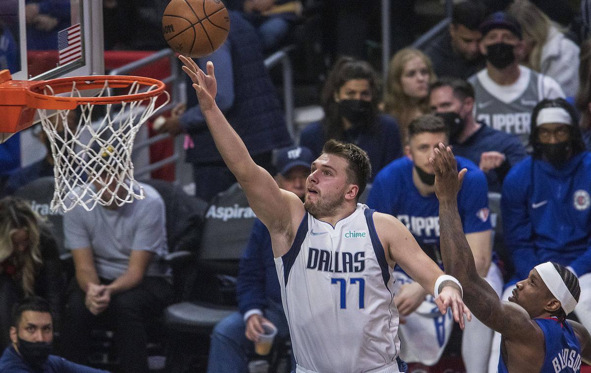 Luka Dončić | Luka Dončić je po treh tekmah mirovanja zaradi poškodbe pomagal Dallasu, da je prekinil niz treh zaporednih porazov. | Foto Guliverimage