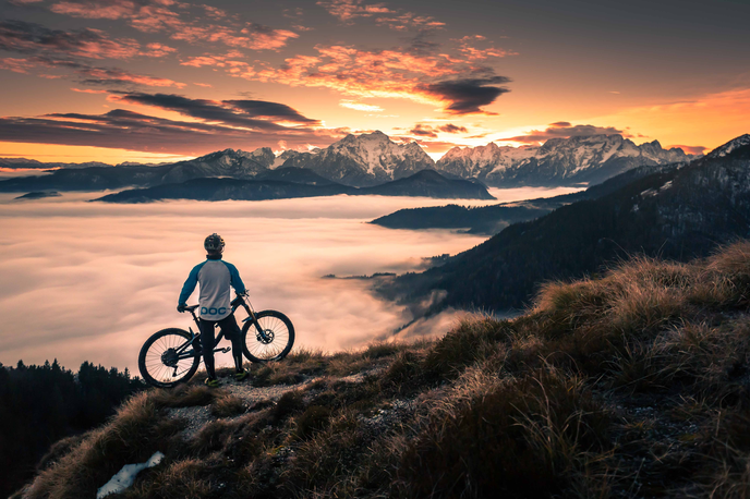 Trans Julius | Zmagovalna fotografija Instagram foto natečaja #SloveniaOnBike je delo fotografa in kolesarja Sandija Bertonclja.