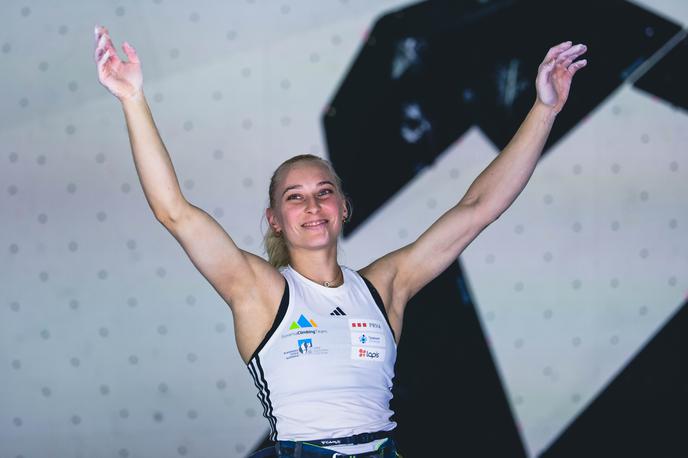 Janja Garnbret Koper 2023 finale | Janja Garnbret bi ta konec tedna v Kopru rada s slovenskimi navijači še enkrat proslavila dejstvo, da je zlata olimpijska medalja v športnem plezanju znova na slovenskih tleh. | Foto Grega Valančič