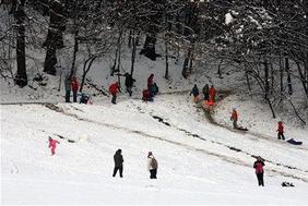 Delovna skupina prvič o učinkih združitve zimskih počitnic