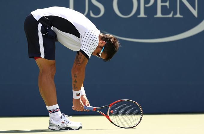 Janko Tipsarević ni mogel verjeti sodniški odločitvi. | Foto: Guliverimage/Getty Images