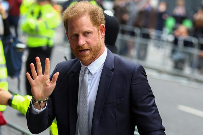 Princ Harry | Princ Harry je od uradnih dolžnosti odstopil leta 2020, ko se je z ženo Meghan preselil v Kalifornijo in sprožil plaz kritik na račun kraljeve družine. | Foto Reuters