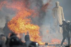 Na protestih se je zbralo 325 tisoč ljudi #foto #video