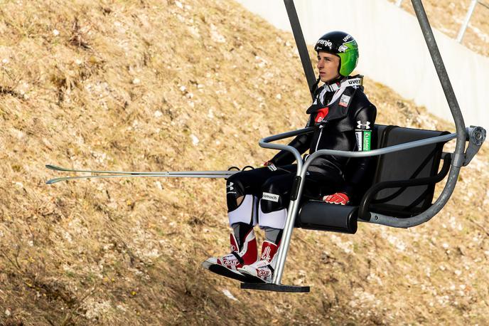 Jaka Hvala | Jaka Hvala se je letos poslovil od smučarskih skokov, ki so mu prinesli srečne in težke trenutke. Najbolj se bo spominjal zmage iz Klingenthala leta 2013. | Foto Maša Kraljič/Sportida