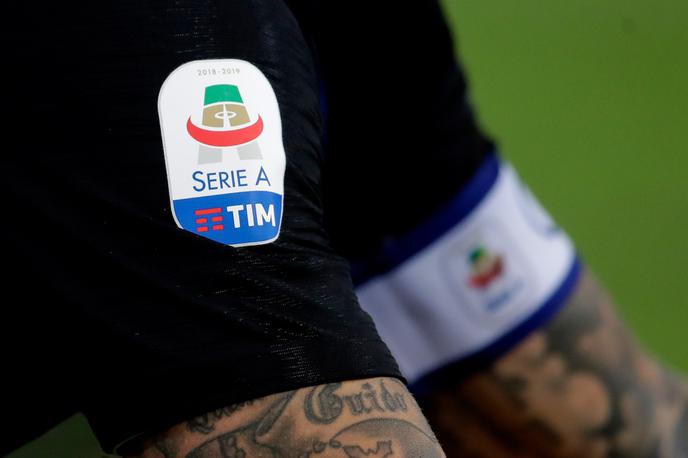 Serie A, logo | Italijanski minister za šport Vincenzo Spadafora je opozoril, da je nemogoče določiti datum za nadaljevanje nogometnega prvenstva serie A. | Foto Getty Images