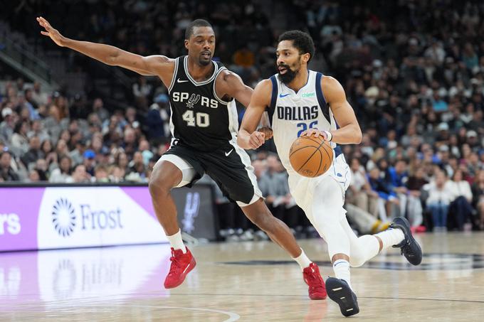 Rezervist Spencer Dinwiddie je prispeval 28 točk. | Foto: Reuters