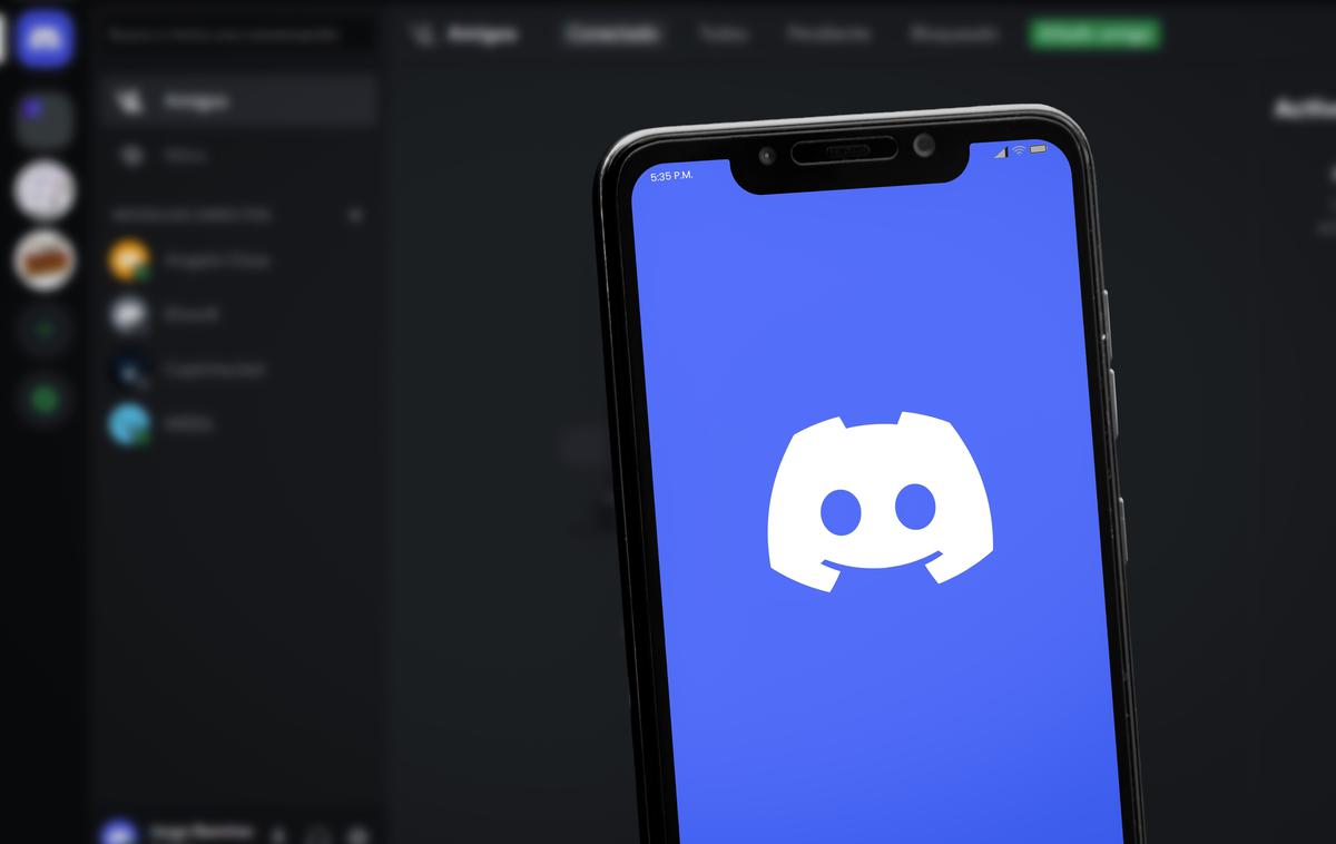 Discord | Pogovori aktivnih ruskih uporabnikov po nekaterih ocenah predstavljajo od štiri do pet odstotkov celotnega globalnega prometa na Discordu. | Foto Shutterstock